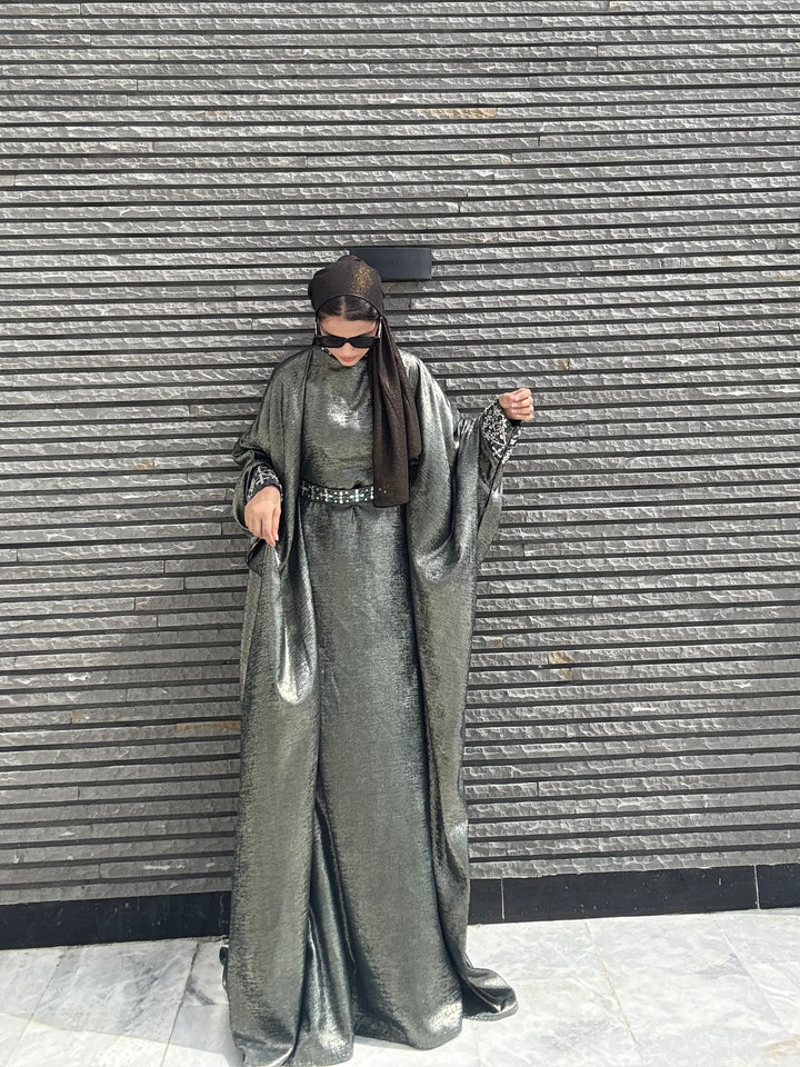 Qamareen – Luxury Bridal Abaya | Arabian Bride Abayas Official