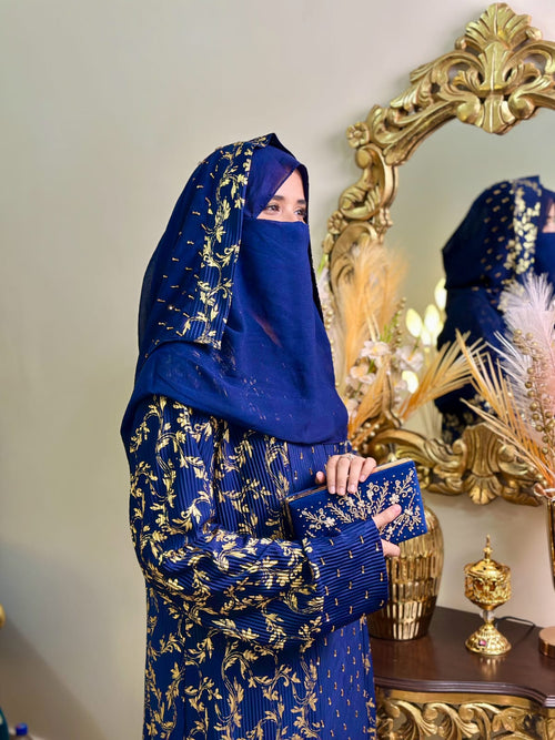 Malak Al-Samaa Handmade Arabian Bride Abaya by Uroosa Vayani