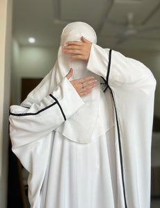 Mina by Momin Arabian Bride Abaya by Uroosa Vayani